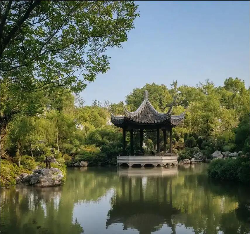 柳州鱼峰骤变土建有限公司